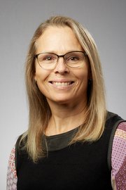 [Translate to English:] Portræt Birgitte Poulsen